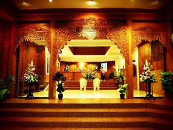 清邁布拉雅飯店 Buaraya Hotel Chiangmai
