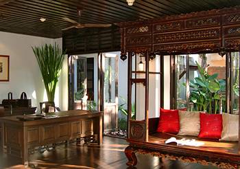 Executive Lounge