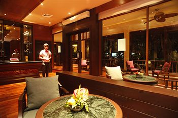 Hotel Lounge