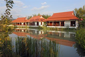 茉莉山別墅及水療中心山林小屋 Jasmine Hills Villas & Spa