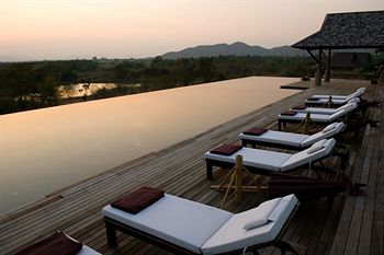 Sundeck