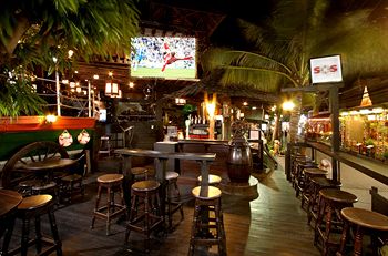 Hotel Bar