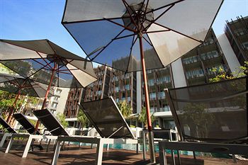 Sundeck