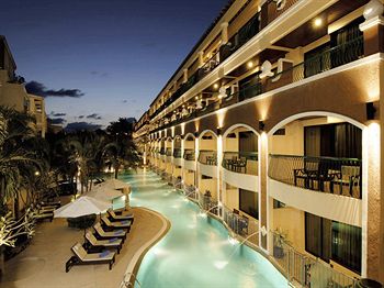 普吉卡倫海沙灘溫泉渡假飯店 Karon Sea Sands Resort ＆ Spa