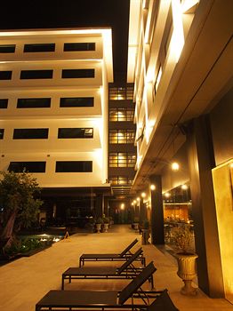 Sundeck