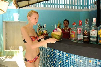 Poolside Bar