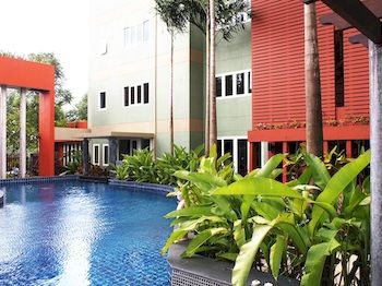 普吉愛客吉飯店 Phuket Ecozy Hotel