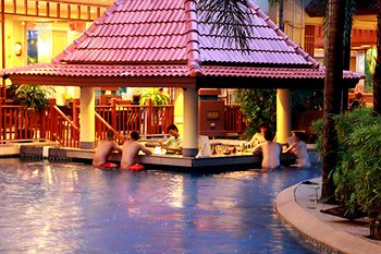 Poolside Bar
