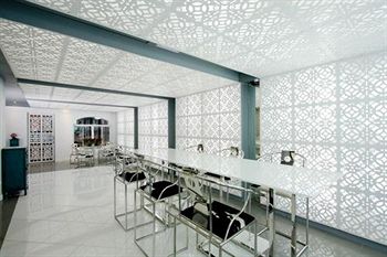 Snack Bar