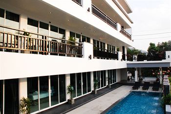 Hotel Front