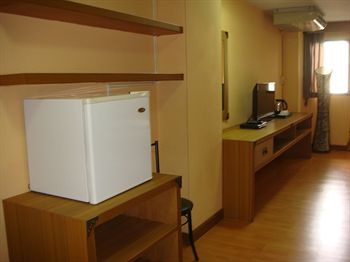 Mini-Refrigerator