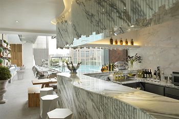 Poolside Bar