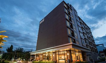 Hotel Front - Evening/Night