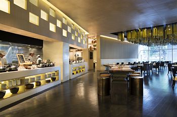 Food Court