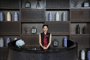 Concierge Desk