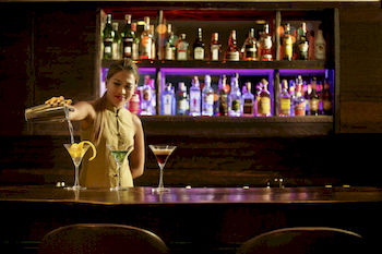 Hotel Bar