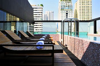 Sundeck