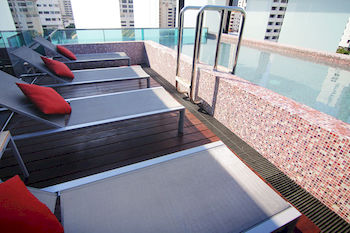 Sundeck
