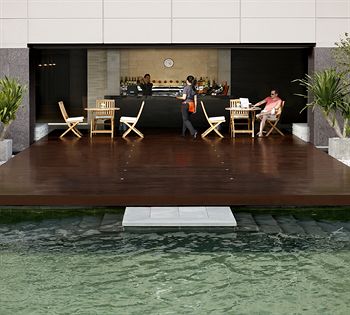 Poolside Bar