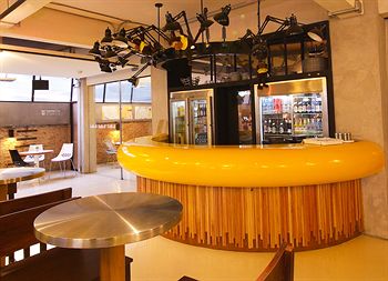 Snack Bar