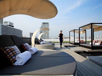 Sundeck