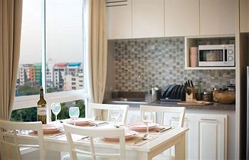 In-Room Kitchenette