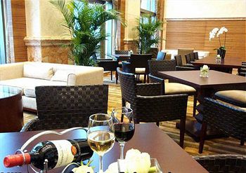 Hotel Lounge