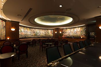 Hotel Bar
