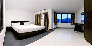 Guestroom View