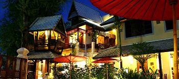 泰德卡姆鄉村飯店 Tadkham Village