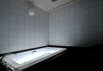 Jetted Tub