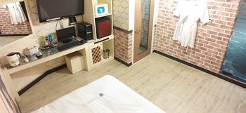In-Room Amenity
