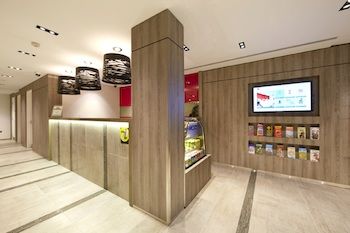Snack Bar