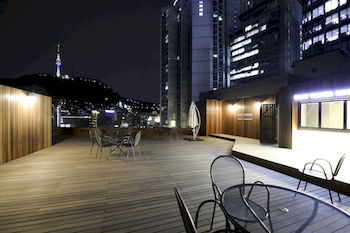 Sundeck