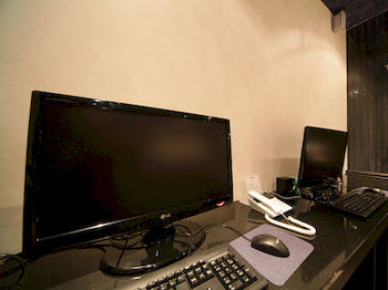 In-Room Business Center