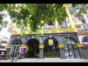 Hotel Front