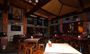 Hotel Bar