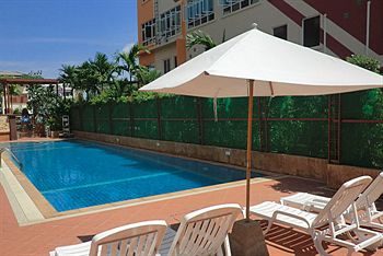 Sundeck