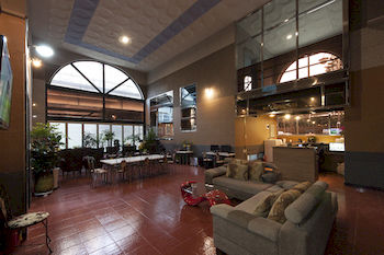Hotel Bar