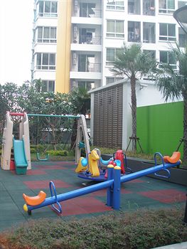 Childrens Play Area - Outdoor