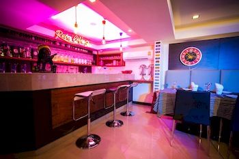Hotel Bar