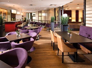 Hotel Lounge