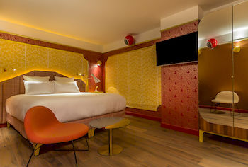 Guestroom