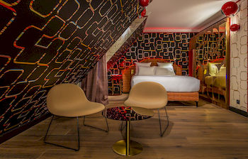 Guestroom
