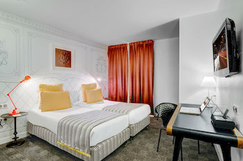 Guestroom