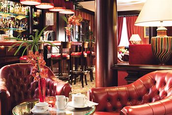 Hotel Lounge