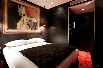 Guestroom