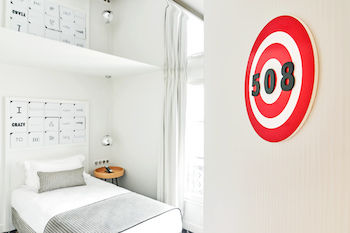 Guestroom