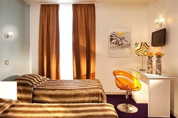 Guestroom