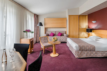 Guestroom